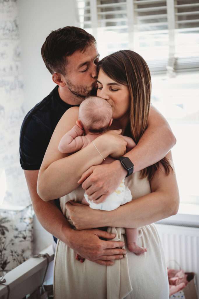 newborn-photographer-gloucester-laurine